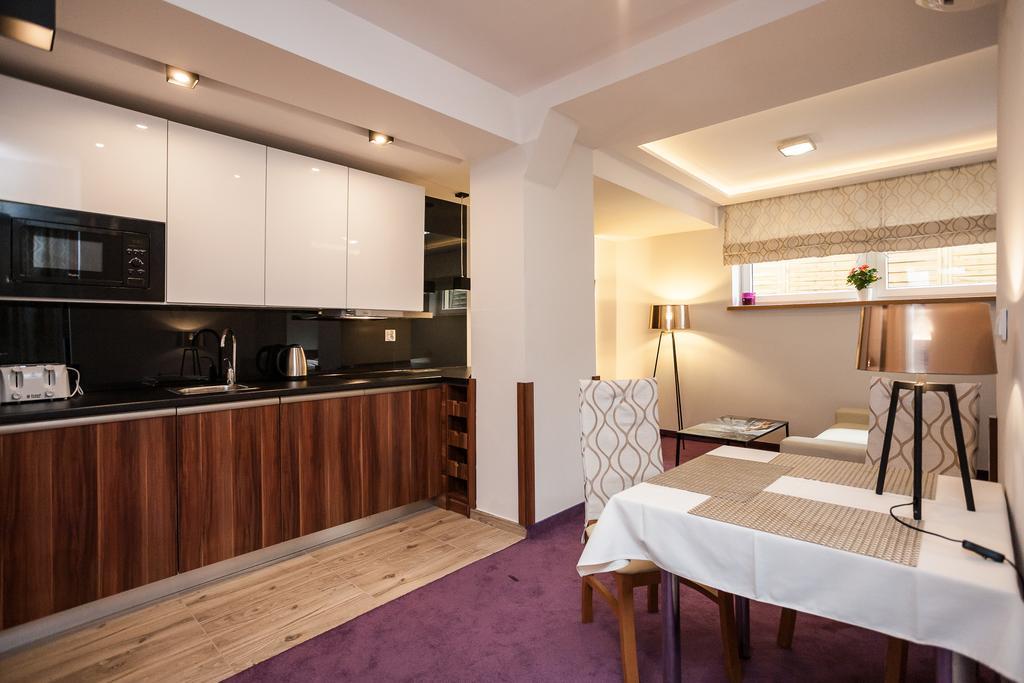 Hotel Barka Кальвария-Зебжидовская Экстерьер фото