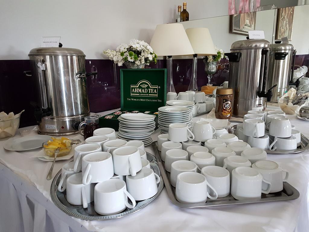 Hotel Barka Кальвария-Зебжидовская Экстерьер фото